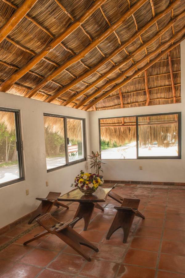 Hotel Azul Barra de Navidad
